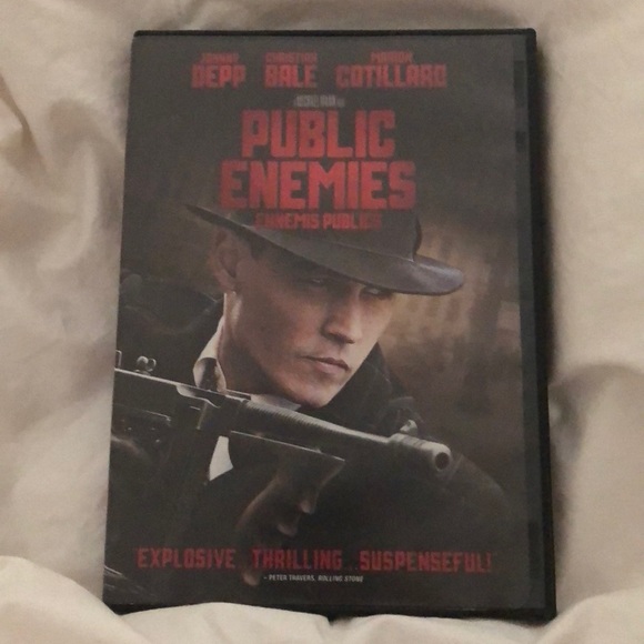 🎉 5/$15 🎉 PUBLIC EMEMIES DVD - Picture 1 of 3